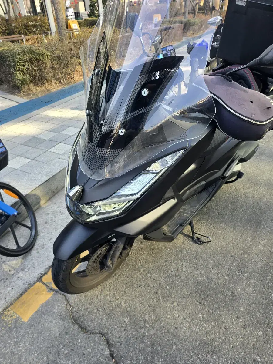 pcx125 ,앞라이트팔아요 21년식요